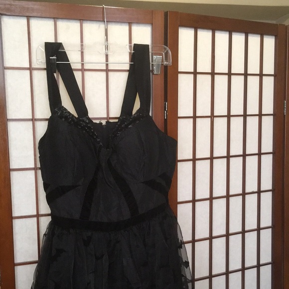 Limited Edition Batman DC Comics Hot Topic Formal New Year Eve Cocktail Dress - Picture 4 of 12